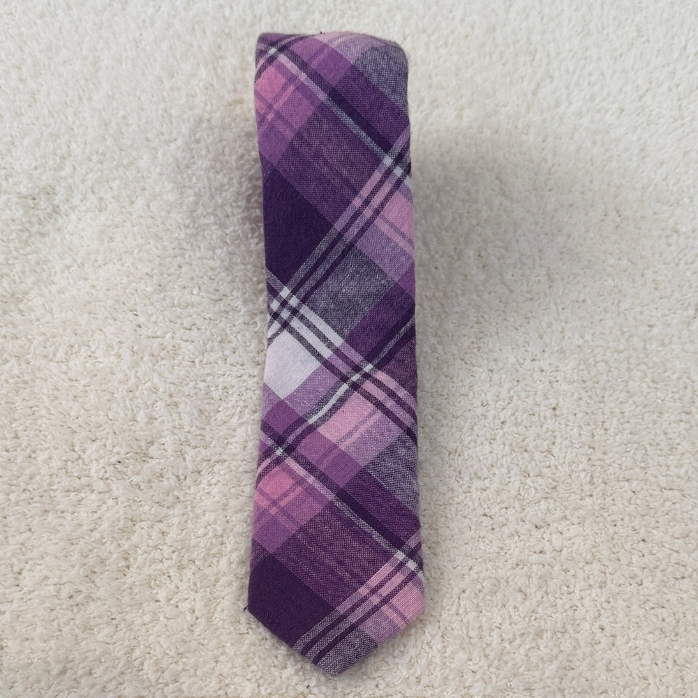 Purple Plaid Men's Tie - Classic Pattern